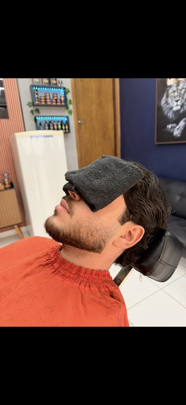Corte masculino com acabamento